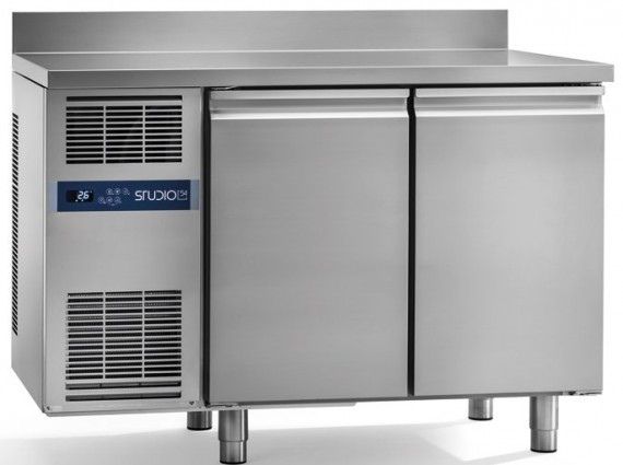 Tavolo refrigerato Daiquiri Top Line 2 porte con alzatina 0/+ 8° h.760.